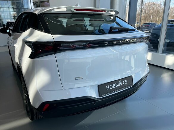 2026 Omoda C5 II, белый - вид 7