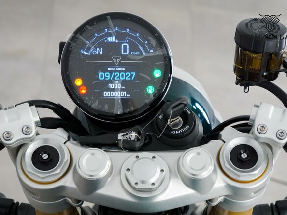 2026 Triumph Speed Twin, зелёный, 2249000 рублей - вид 11
