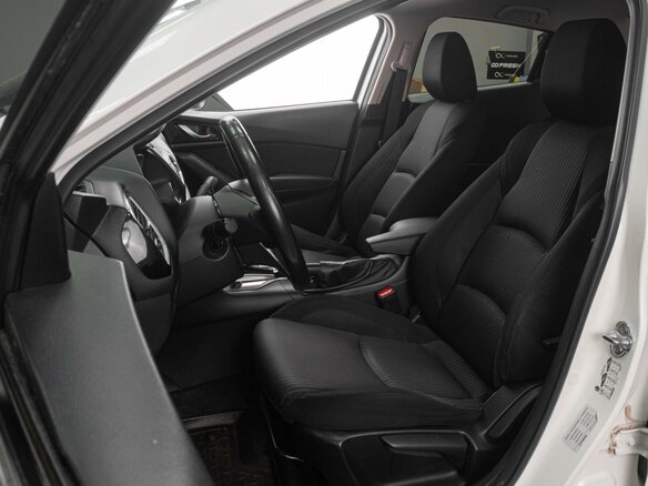 2013 Mazda 3 III (BM), белый - вид 9