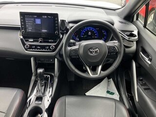 2022 Toyota Corolla Cross I, белый, 1829000 рублей, вид 3