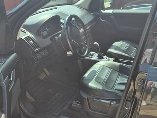 2010 Land Rover Freelander II Рестайлинг, чёрный, 850000 рублей, вид 4