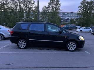 2003 Toyota Avensis Verso I, чёрный, 530000 рублей, вид 4