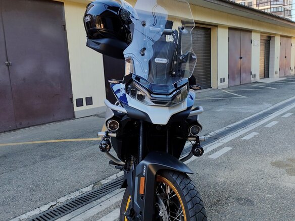 2024 CFMoto 800MT Explore, белый, 1100000 рублей - вид 4