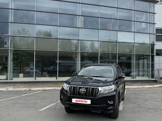 2021 Toyota Land Cruiser Prado 150 Series Рестайлинг 3, чёрный, 4450000 рублей, вид 3