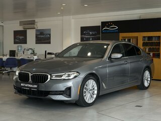 2022 BMW 5 серии 530i xDrive VII (G30/G31/G38) Рестайлинг, серый, 4590000 рублей, вид 1