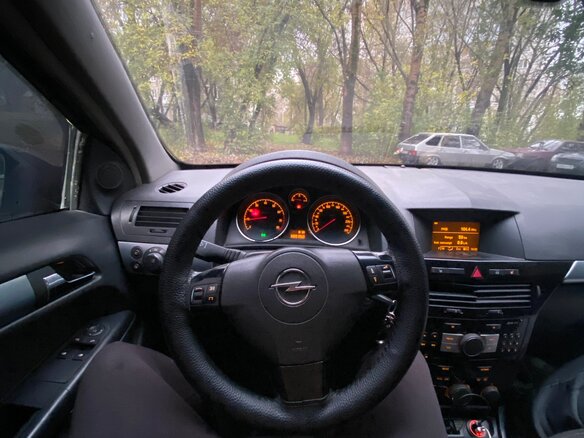 2007 Opel Astra GTC H Рестайлинг, чёрный, 220999 рублей - вид 5