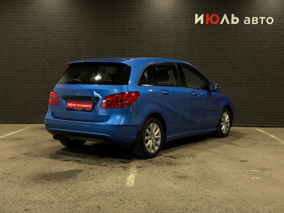 2013 Mercedes-Benz B-Класс 200 II (W246), голубой, 1150000 рублей - вид 4