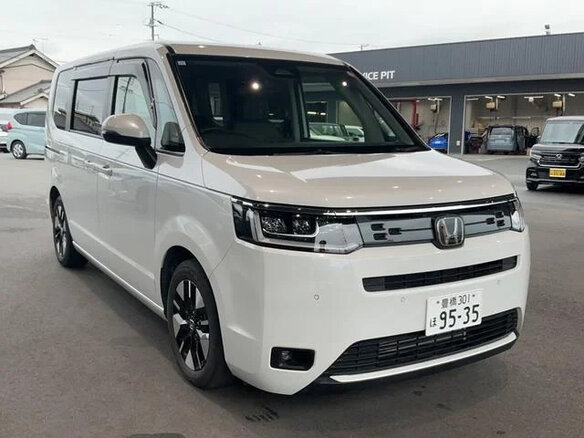 2023 Honda Stepwgn VI, белый, 2250700 рублей - вид 2