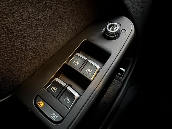 2014 Audi A4 IV (B8) Рестайлинг, чёрный, 1070000 рублей - вид 13