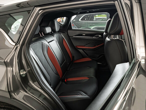 2026 Geely Coolray I Рестайлинг 2, серый, 2964900 рублей - вид 36