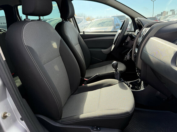 2017 Renault Duster I Рестайлинг, серый, 1300000 рублей - вид 16