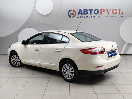 2013 Renault Fluence I Рестайлинг, белый, 499000 рублей, вид 2