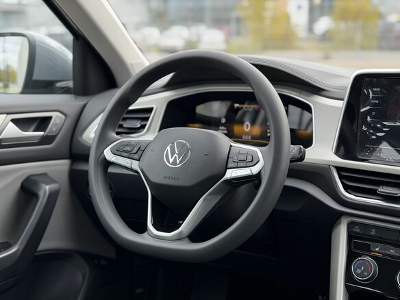 2026 Volkswagen T-Roc I (China Market) Рестайлинг, серый, 3050000 рублей - вид 19