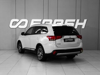 2017 Mitsubishi Outlander III Рестайлинг 2, белый, 1898000 рублей, вид 2