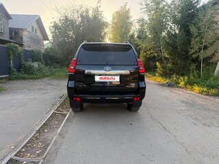 2017 Toyota Land Cruiser Prado 150 Series Рестайлинг 2, чёрный, 4600000 рублей, вид 5