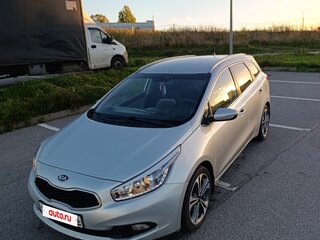 2013 Kia Ceed II, серебристый, 900000 рублей, вид 2