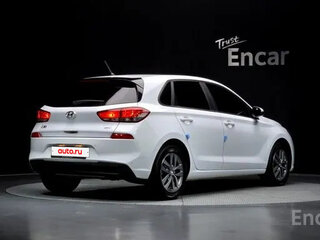 2018 Hyundai i30 III Рестайлинг, белый, 1340000 рублей, вид 2