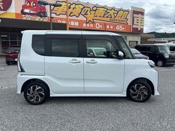 2023 Daihatsu Tanto IV, белый - вид 2