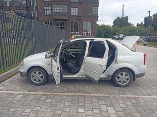 2014 Renault Logan I Рестайлинг, белый, 451999 рублей, вид 4