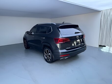 2022 Volkswagen Tharu I, чёрный, 1950000 рублей, вид 4