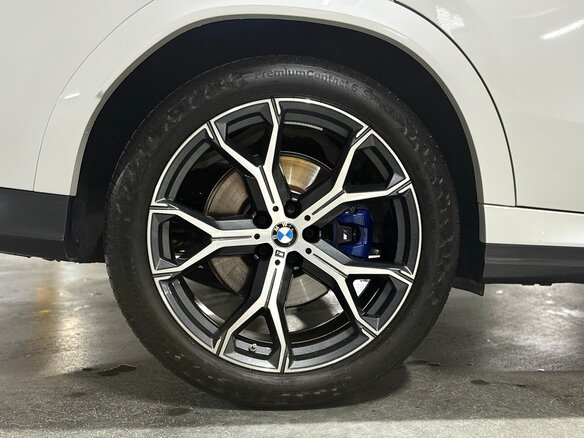 2024 BMW X6 30d III (G06) Рестайлинг, белый, 11700000 рублей - вид 26