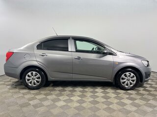 2012 Chevrolet Aveo II, серый, 609900 рублей, вид 5