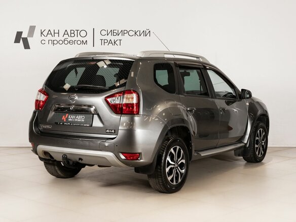 2015 Nissan Terrano III (D10), серый - вид 2
