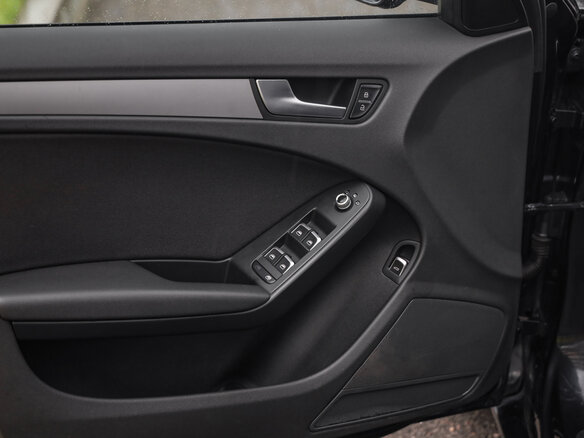 2013 Audi A4 IV (B8) Рестайлинг, чёрный - вид 18