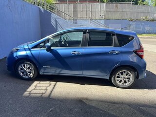 2019 Nissan Note e-Power II Рестайлинг, синий, 1289000 рублей, вид 5