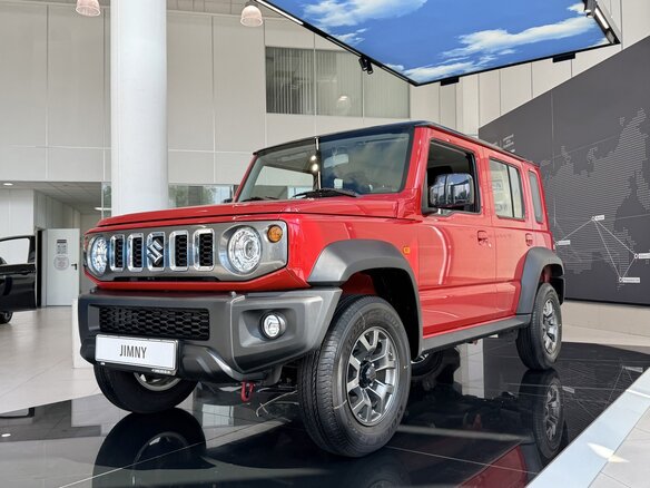2025 Suzuki Jimny IV, красный
