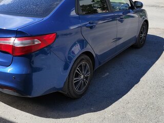 2014 Kia Rio 4-speed III, синий, 1080000 рублей, вид 3