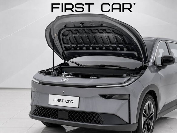 2026 Toyota bZ3X 58.3 kWh, серый, 2729512 рублей - вид 6