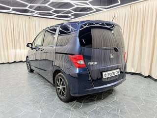 2010 Honda Freed I, синий, 989000 рублей, вид 4