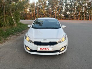 2013 Kia Ceed II, белый, 1450000 рублей, вид 2