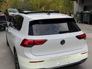 2022 Volkswagen Golf VIII, белый, 1870000 рублей, вид 5