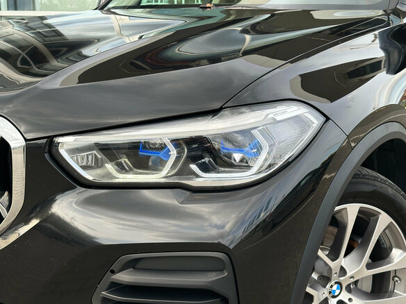 2021 BMW X5 25d IV (G05/G18), чёрный, 5290000 рублей - вид 8