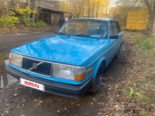 1984 Volvo 240 Series, голубой, 320000 рублей, вид 3