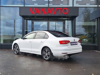 2015 Volkswagen Jetta VI Рестайлинг, белый, 1000000 рублей, вид 3