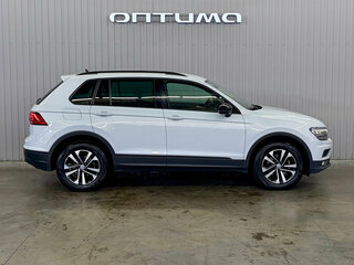 2020 Volkswagen Tiguan II, белый, 2457000 рублей, вид 4