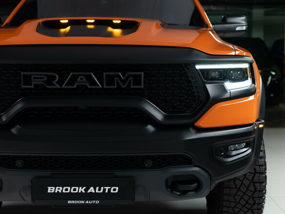 2021 Ram 1500 Crew Cab TRX V, оранжевый, 14290000 рублей - вид 35