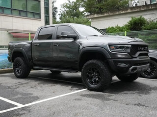 2022 Ram 1500 Crew Cab TRX V, серый, 11800000 рублей, вид 4