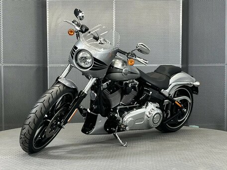 2014 Harley-Davidson Breakout, серый, 1449000 рублей, вид 4