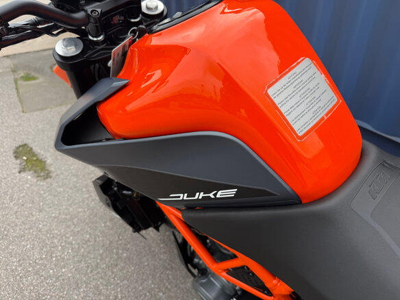 2023 KTM 390 Duke, красный, 550000 рублей - вид 22