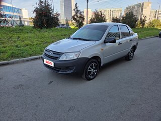 2017 Lada (ВАЗ) Granta I, серебристый, 320000 рублей, вид 1