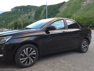 2025 Lada (ВАЗ) Vesta I Рестайлинг (NG), чёрный, 1650000 рублей, вид 5