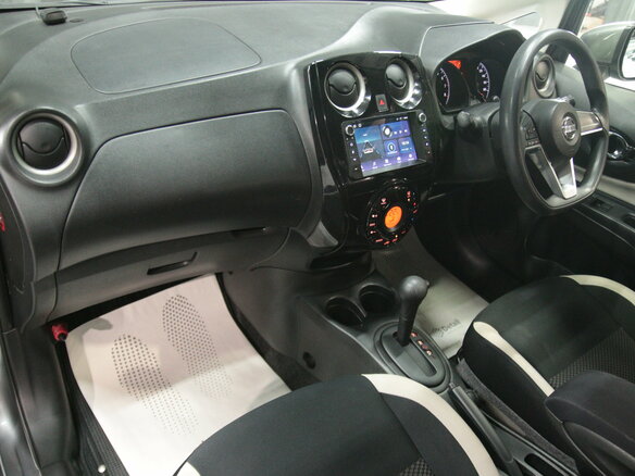 2017 Nissan Note II Рестайлинг, серый, 980000 рублей - вид 21