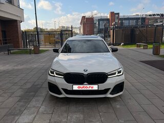 2021 BMW 5 серии 520i VII (G30/G31/G38) Рестайлинг, белый, 4600000 рублей, вид 3