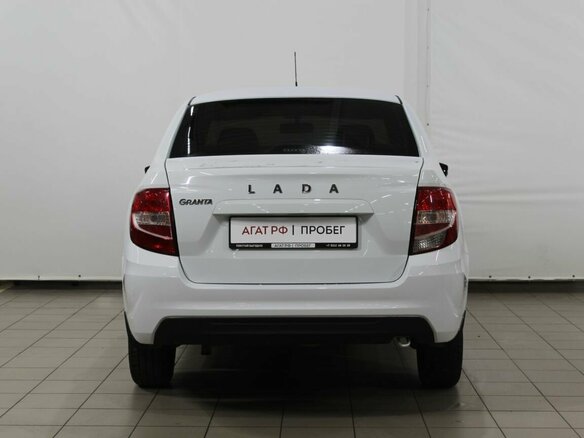 2023 Lada (ВАЗ) Granta I Рестайлинг, белый, 830000 рублей - вид 6
