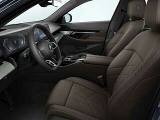 2026 BMW 5 серии 530i VIII (G60/G61/G68), чёрный, 8490000 рублей, вид 3