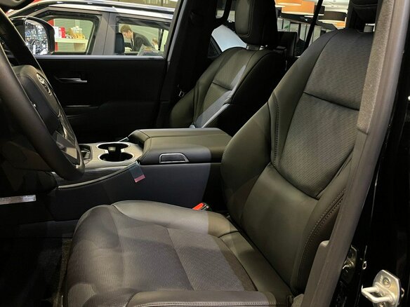 2026 Toyota Land Cruiser Prado 250 Series, чёрный - вид 19